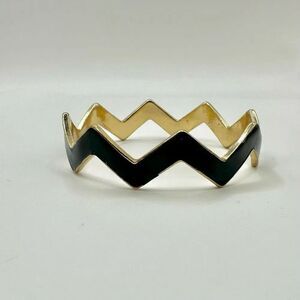 Black and gold tone zig zag bangle bracelet